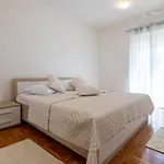 Danijela With Private Jacuzzi And Parking Apartman
