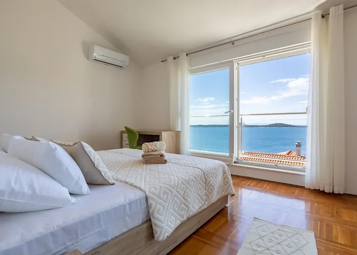 Danijela With Private Jacuzzi And Parking Apartamento Vinišće